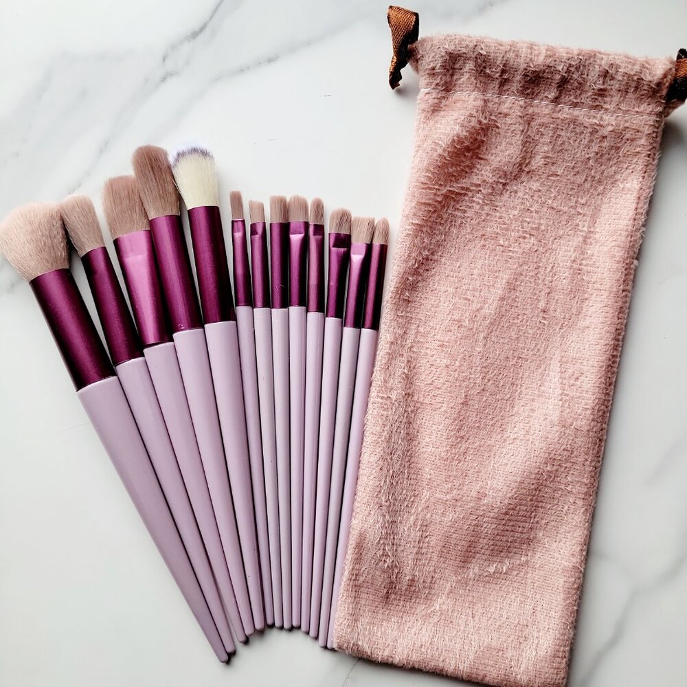 13pc Travel Makeup Brush Set - Minimalist Design with Portable Storage Bag - Picture 3 of 9